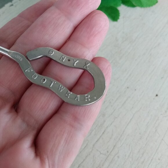 Vintage Button Hook "Onyx Footwear" Antique Advertising Promo Shoes Boots - Picture 4 of 8